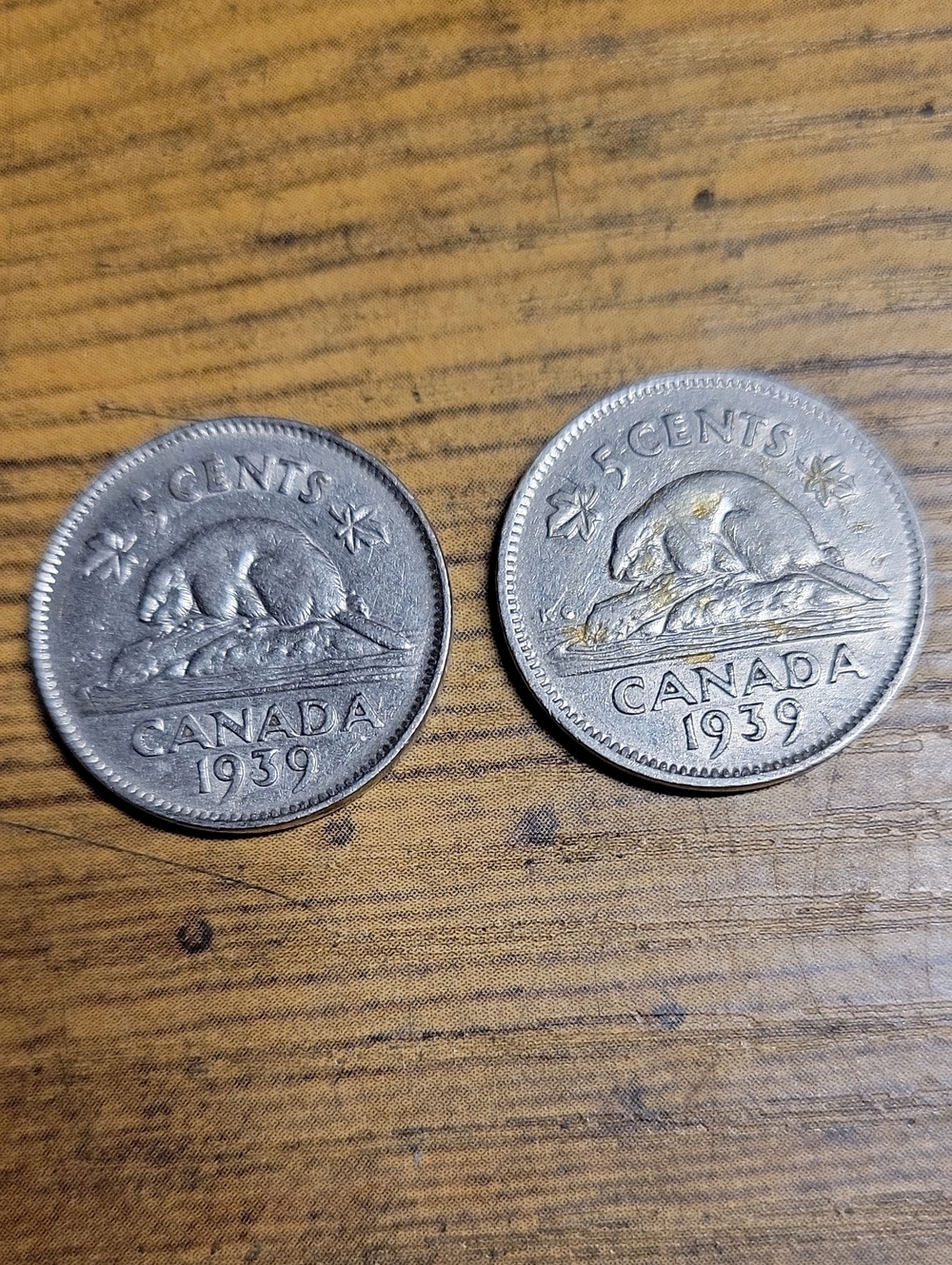 Vintage 1939 Canada 5 Cent Nickel Coins  - Silver Tones